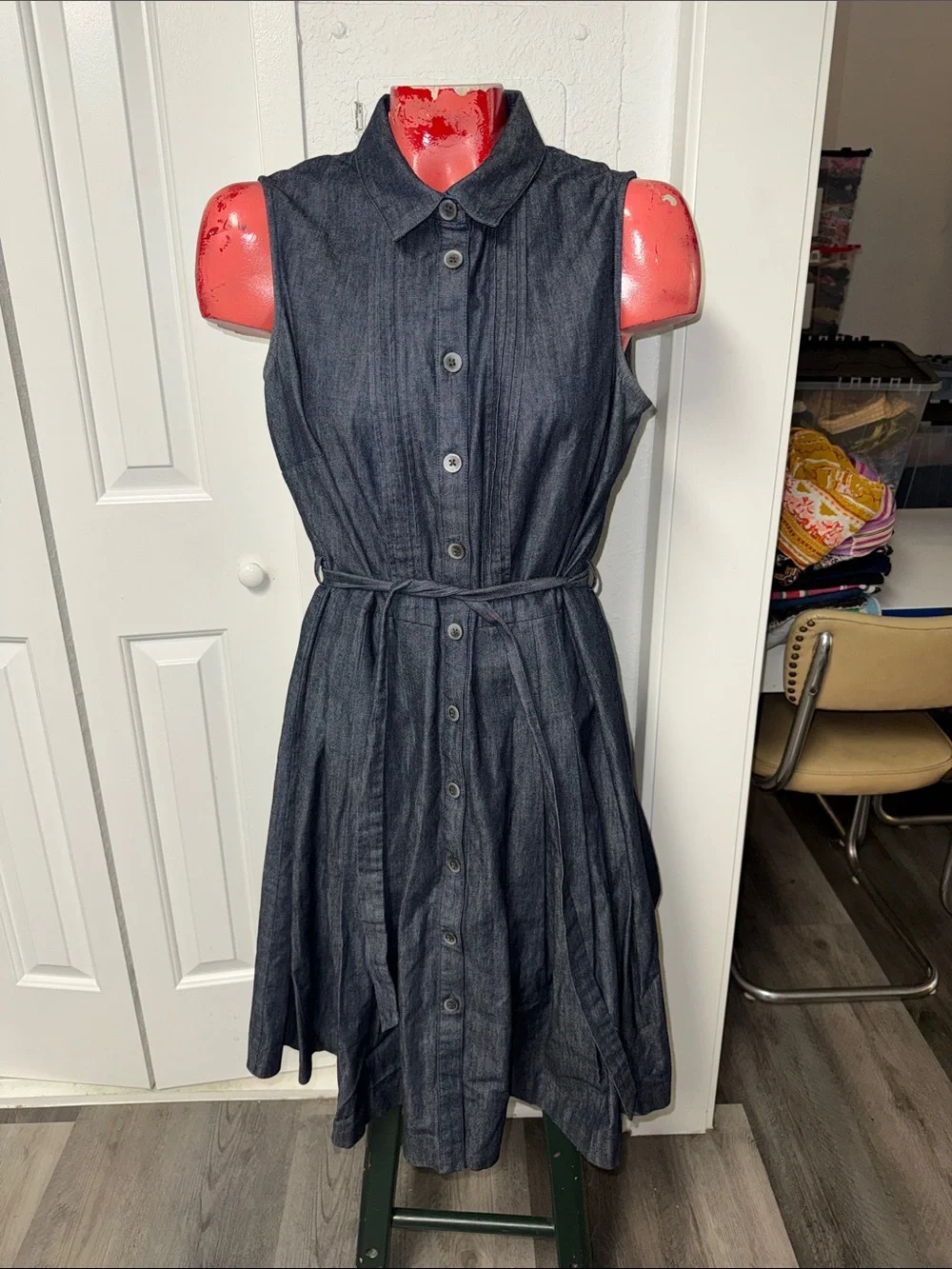 Biden dress - Picture 1 of 4